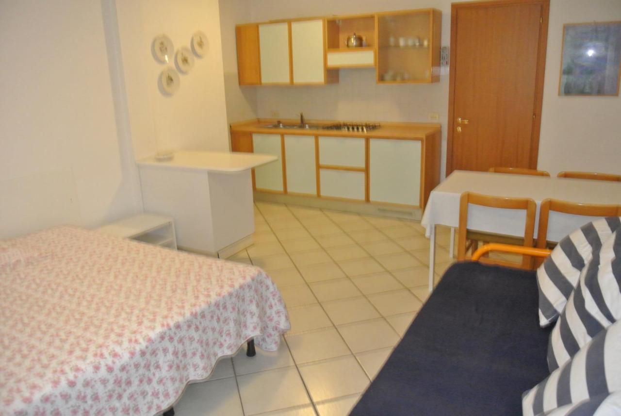 Condominio Maria Lignano Sabbiadoro Zewnętrze zdjęcie