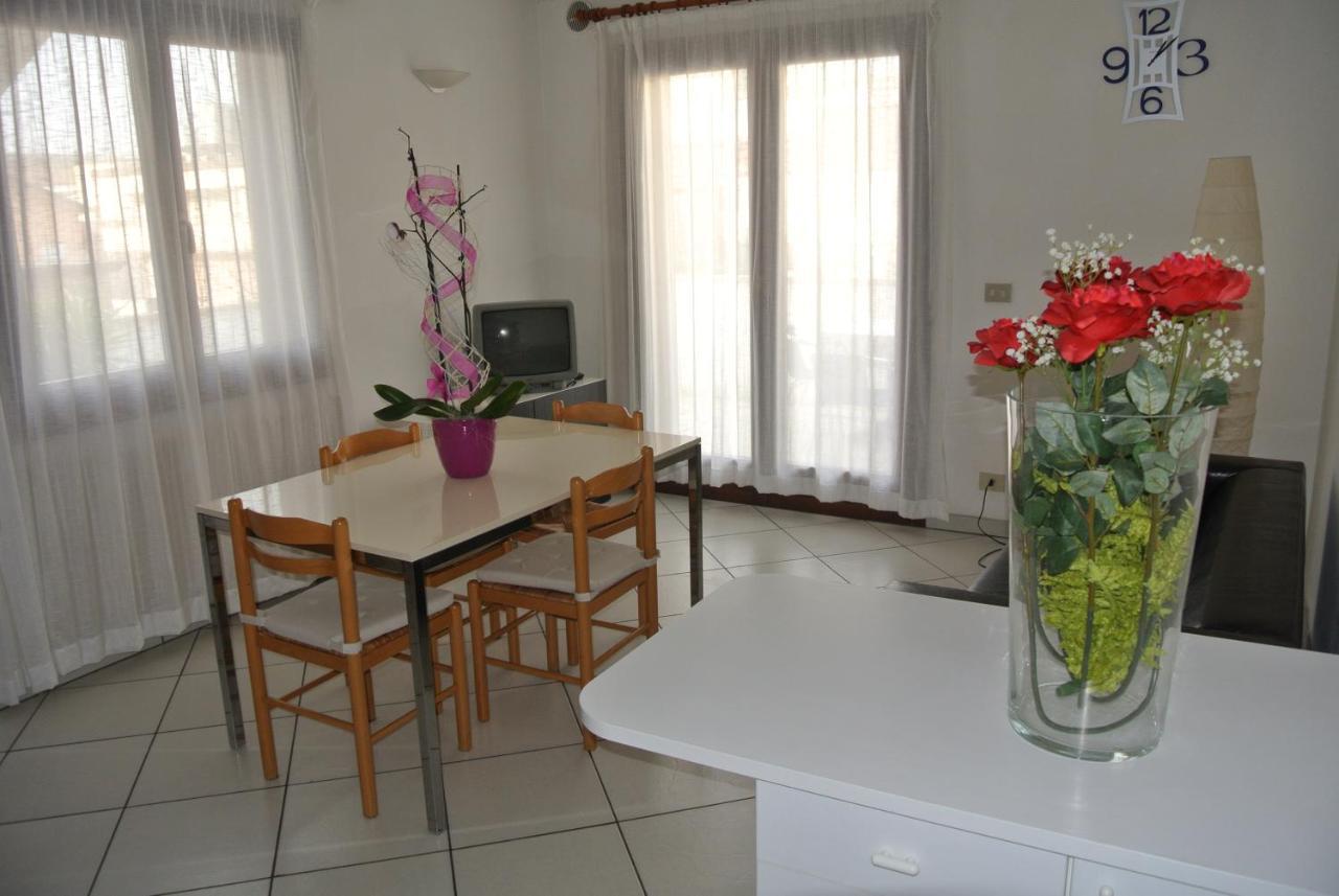 Condominio Maria Lignano Sabbiadoro Zewnętrze zdjęcie