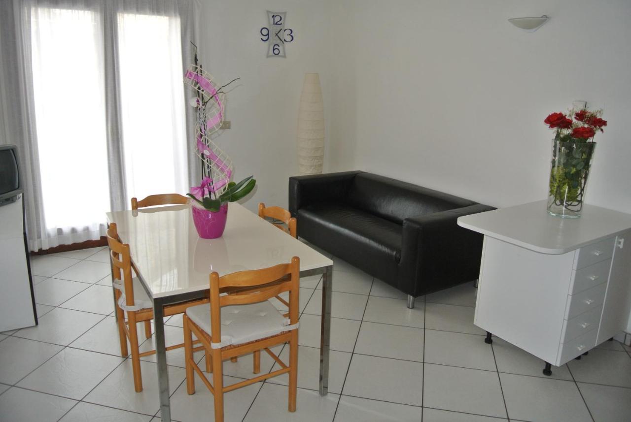 Condominio Maria Lignano Sabbiadoro Zewnętrze zdjęcie
