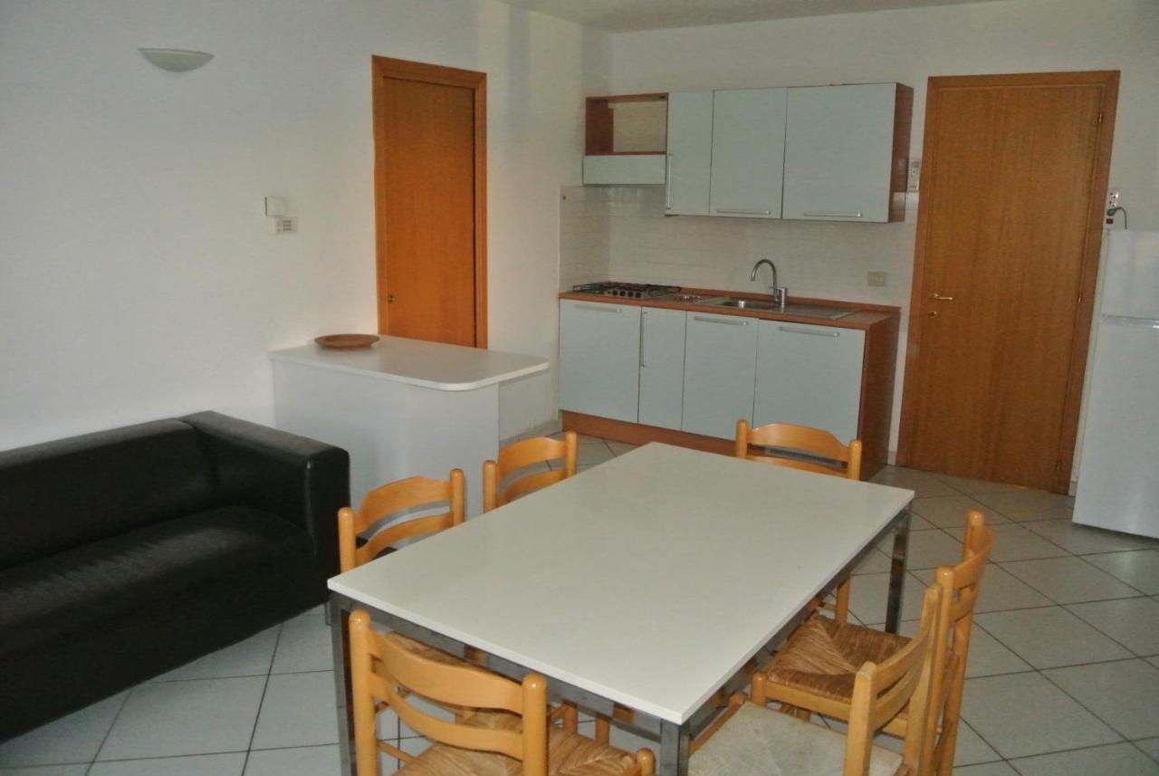 Condominio Maria Lignano Sabbiadoro Zewnętrze zdjęcie